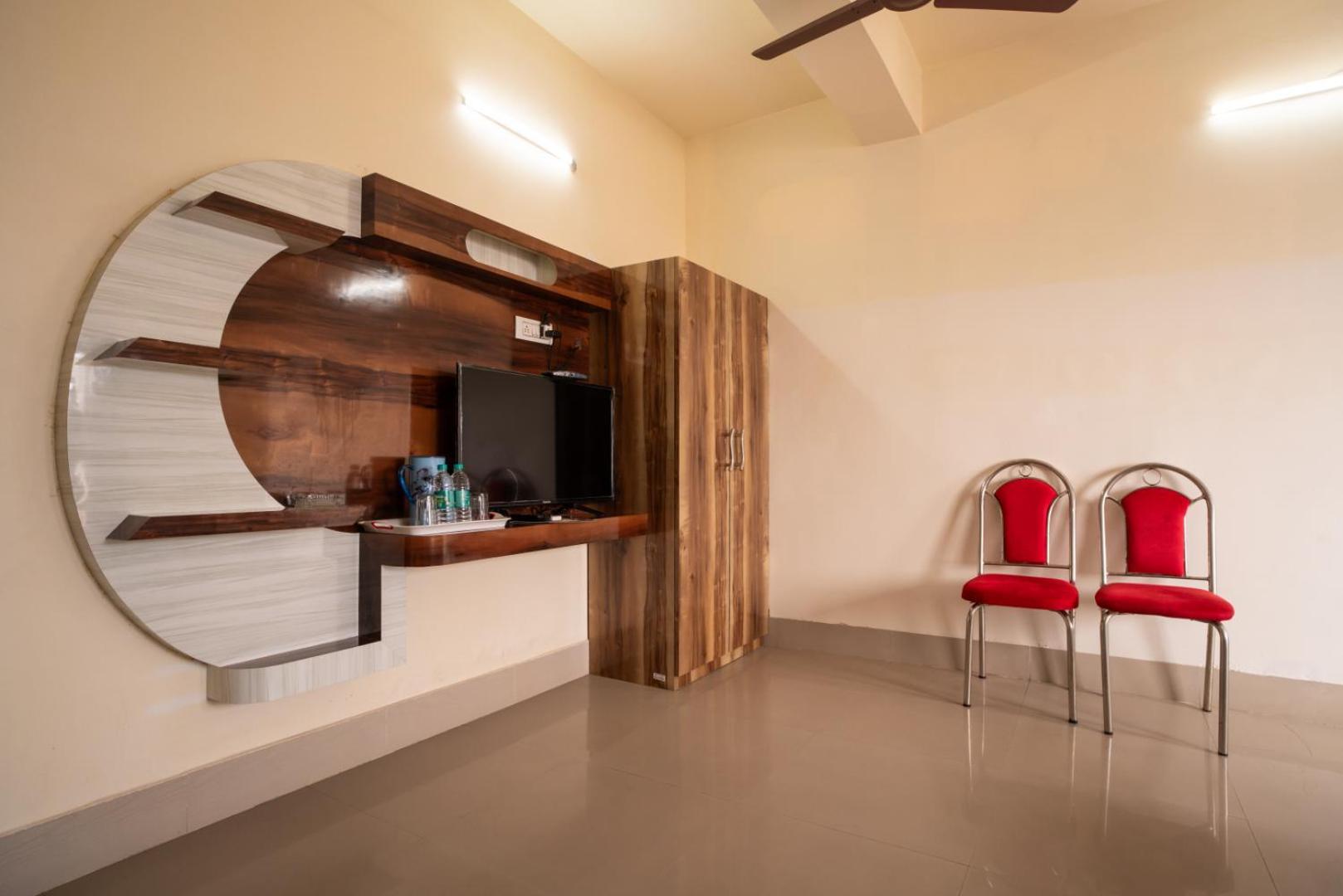 מנדרמוני Hotel Nilkantha מראה חיצוני תמונה