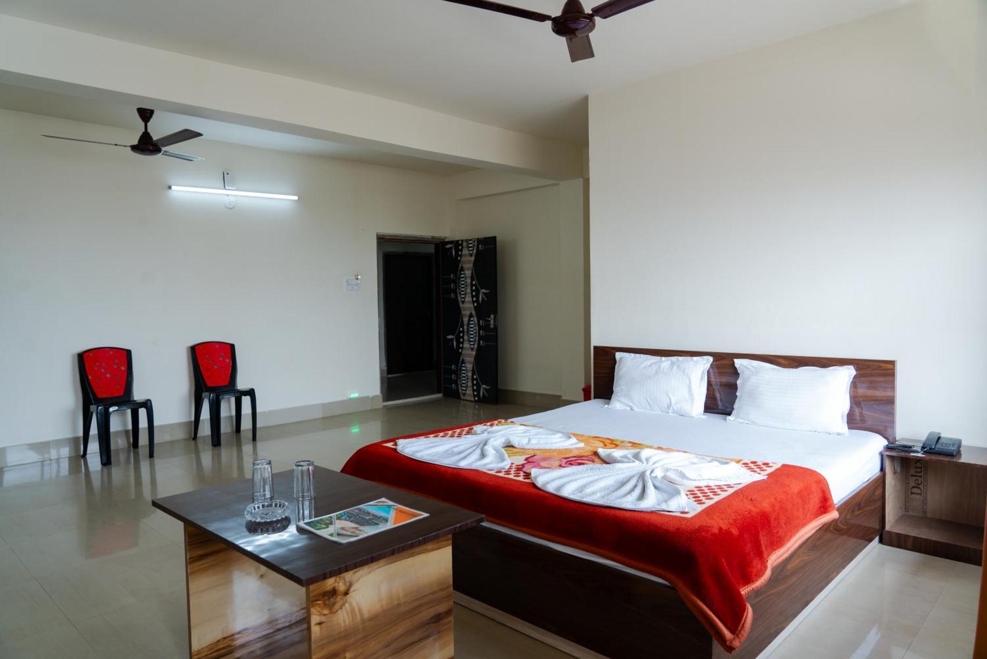 מנדרמוני Hotel Nilkantha מראה חיצוני תמונה